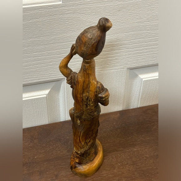 Wood Sculpture Statue Art Figurine Carved Woman Detailed Outfit. - Picture 5 of 16